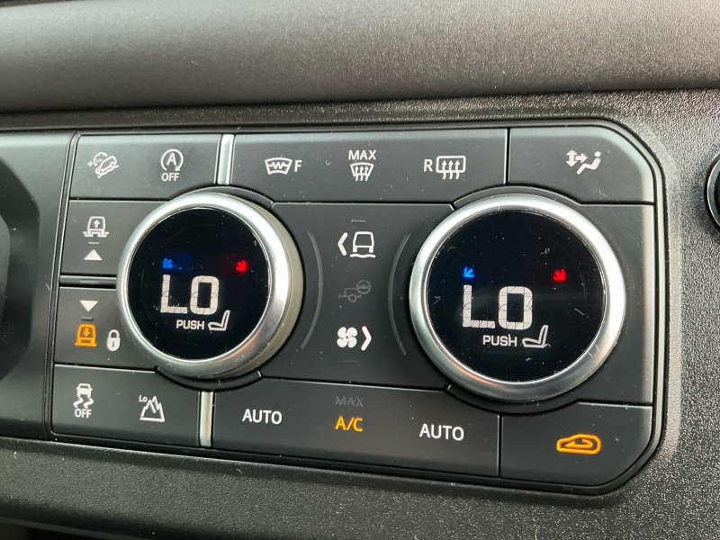 2024 Land Rover Defender