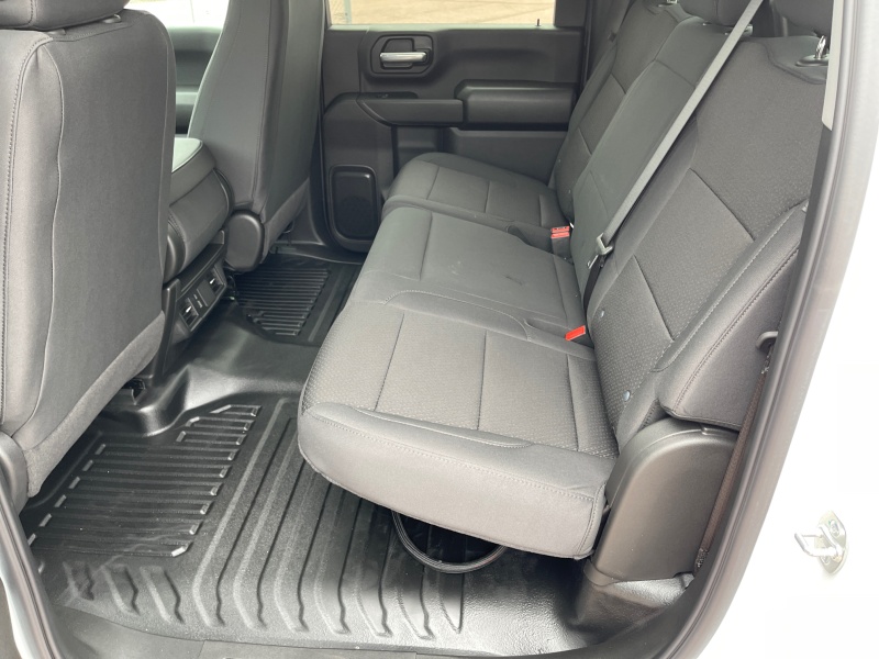 2025 Chevrolet Silverado 3500HD CC