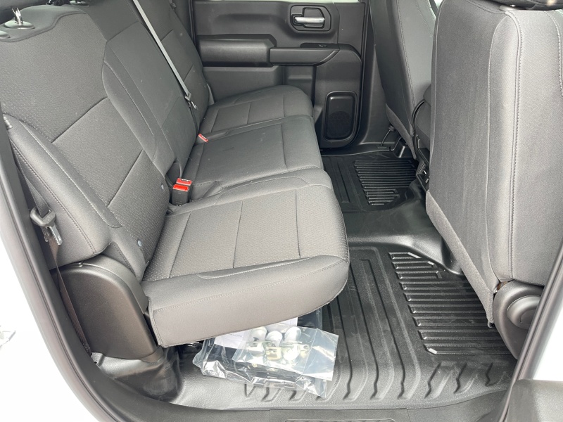 2025 Chevrolet Silverado 3500HD CC