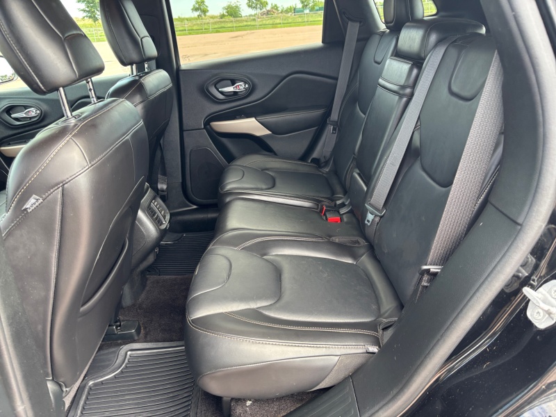 2017 Jeep Cherokee