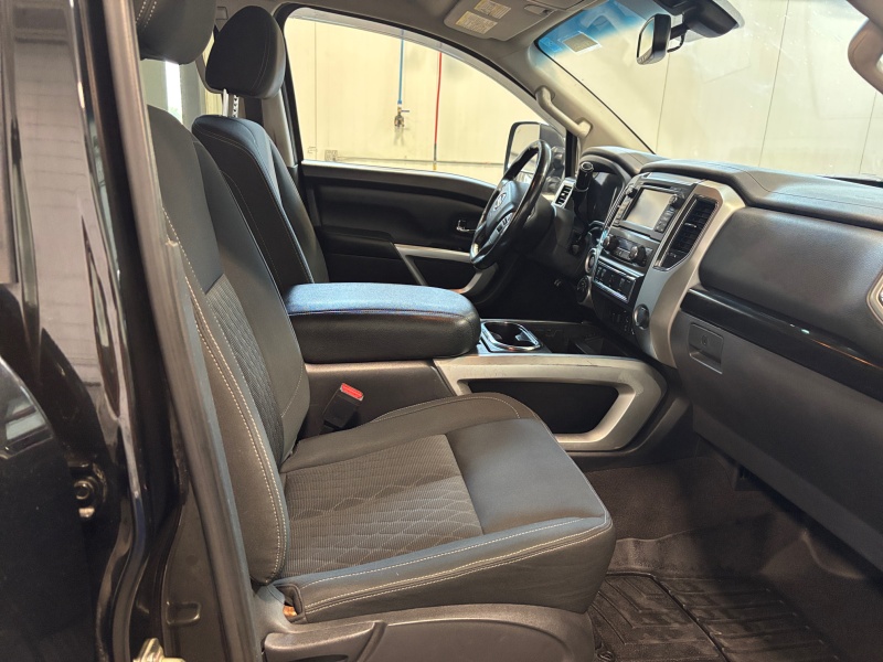 2017 Nissan Titan XD