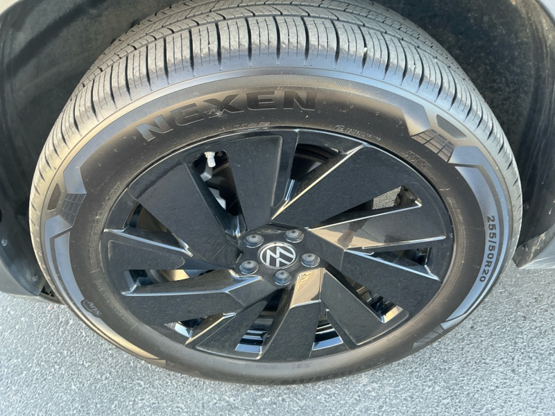 2024 Volkswagen Atlas Cross Sport
