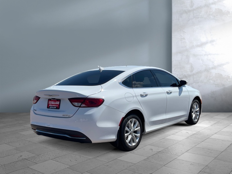 2015 Chrysler 200