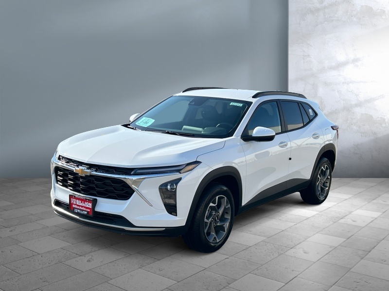 New 2025 Chevrolet Trax LT Crossovers