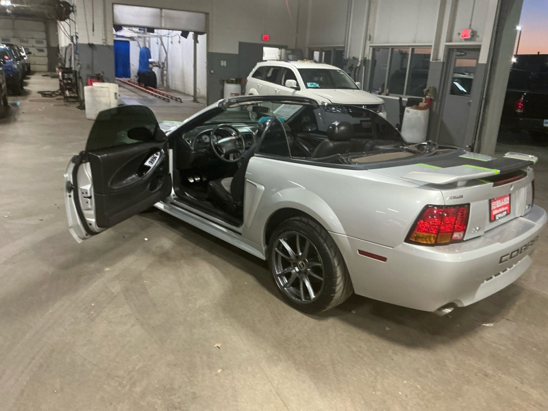 2001 Ford Mustang