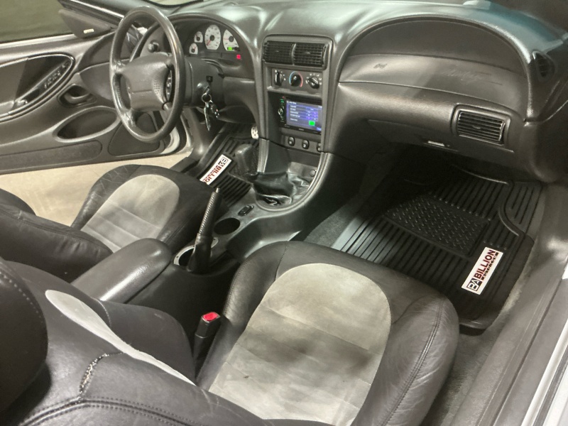 2001 Ford Mustang