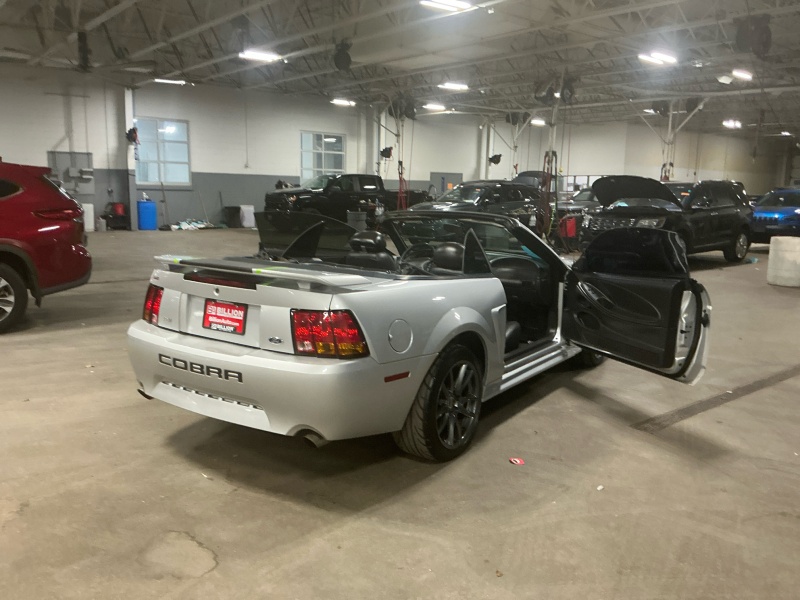 2001 Ford Mustang