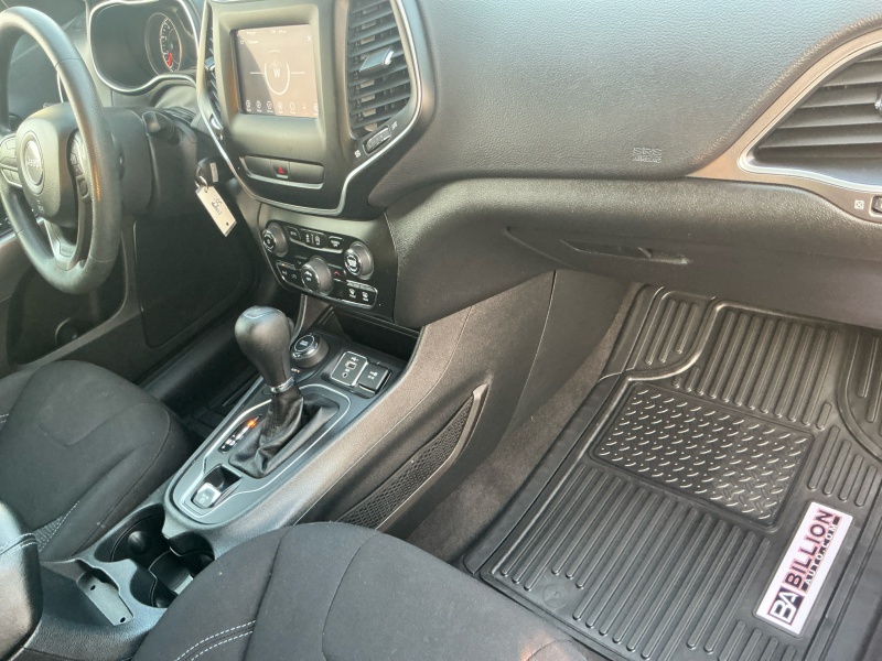 2020 Jeep Cherokee