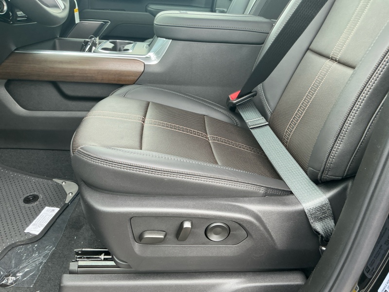 2025 Chevrolet Silverado 3500HD