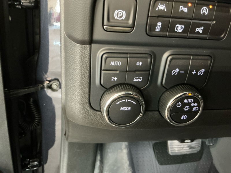 2025 Chevrolet Suburban