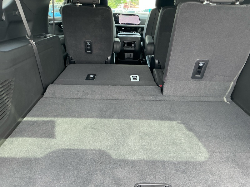 2025 Chevrolet Suburban