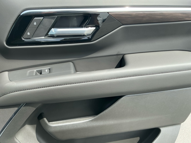 2025 Chevrolet Suburban