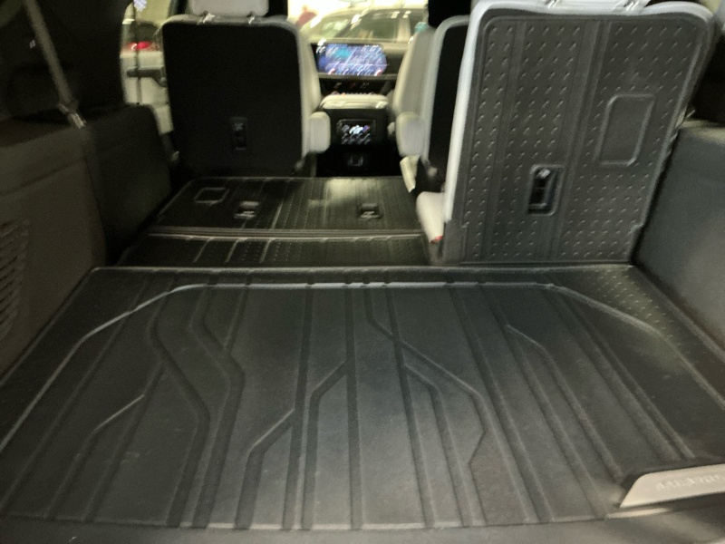2025 Chevrolet Suburban