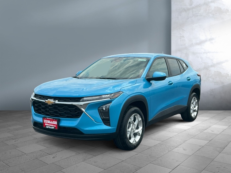 New 2025 Chevrolet Trax LS Crossover