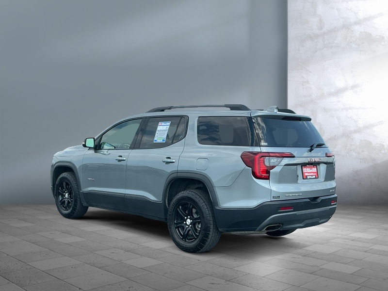 2023 GMC Acadia