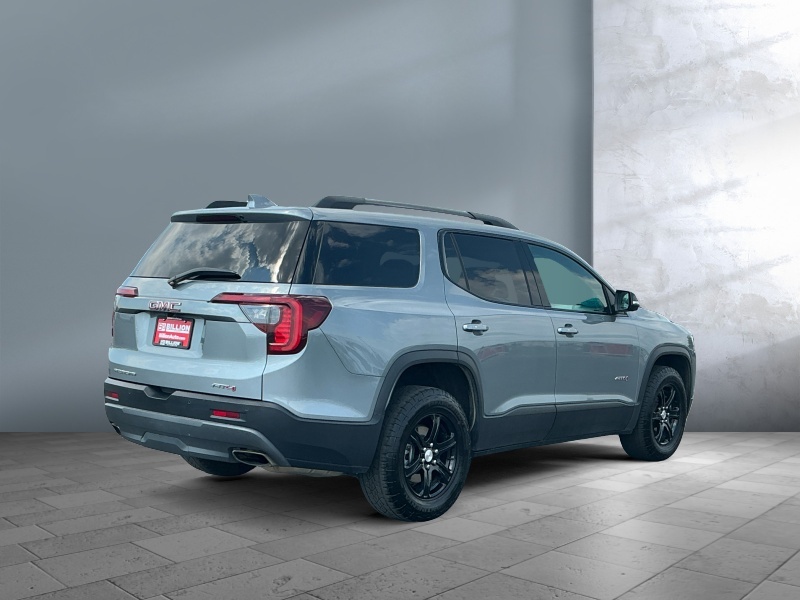 2023 GMC Acadia