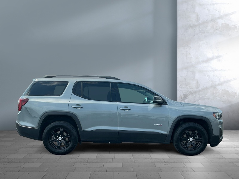 2023 GMC Acadia