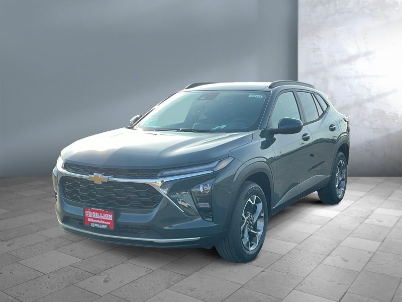 New 2025 Chevrolet Trax LT Crossover