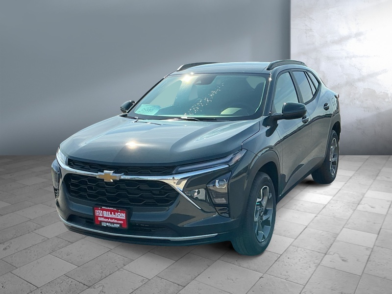 New 2025 Chevrolet Trax LT Crossover