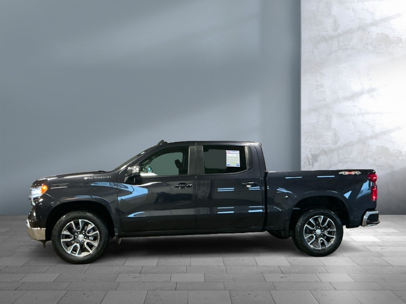 Used 2022 Chevrolet Silverado 1500 LT Trucks