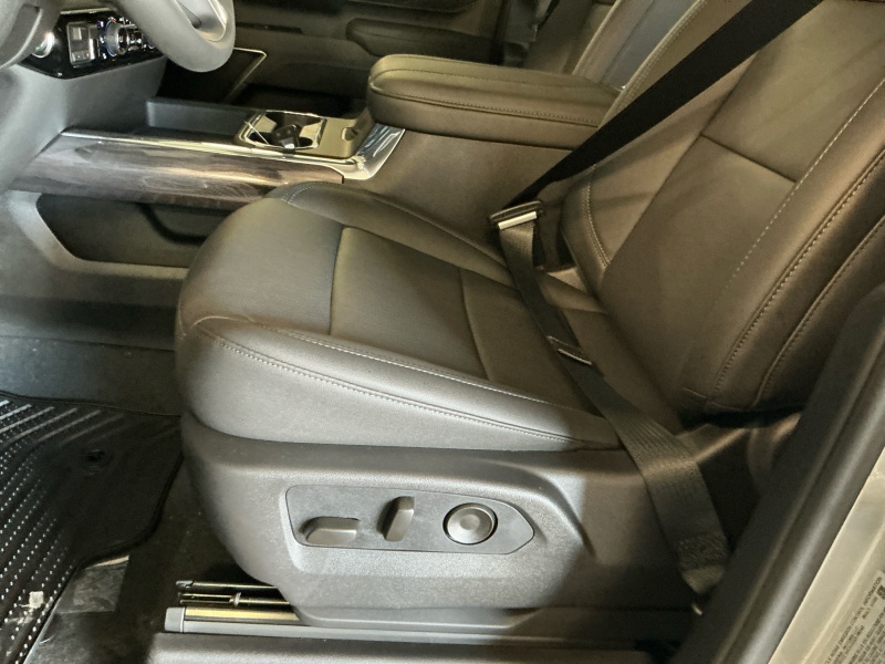 2025 Chevrolet Silverado 3500HD