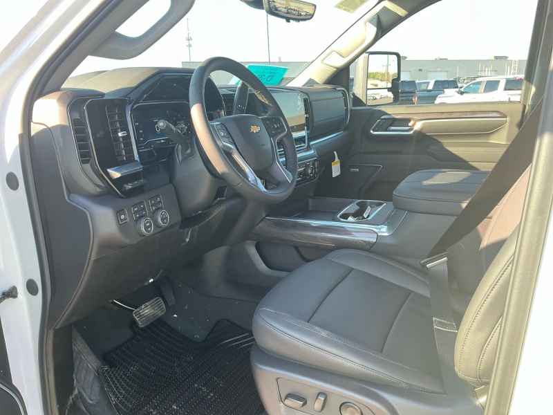 2025 Chevrolet Silverado 3500HD