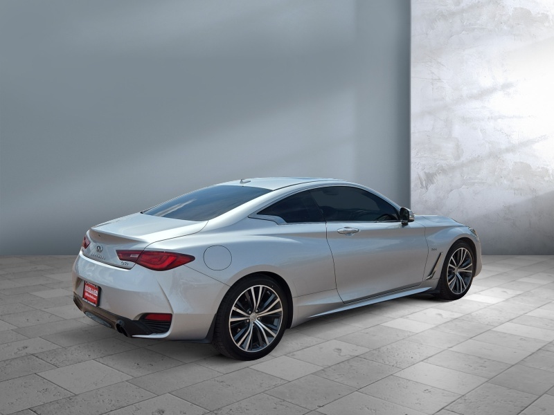 2018 INFINITI Q60