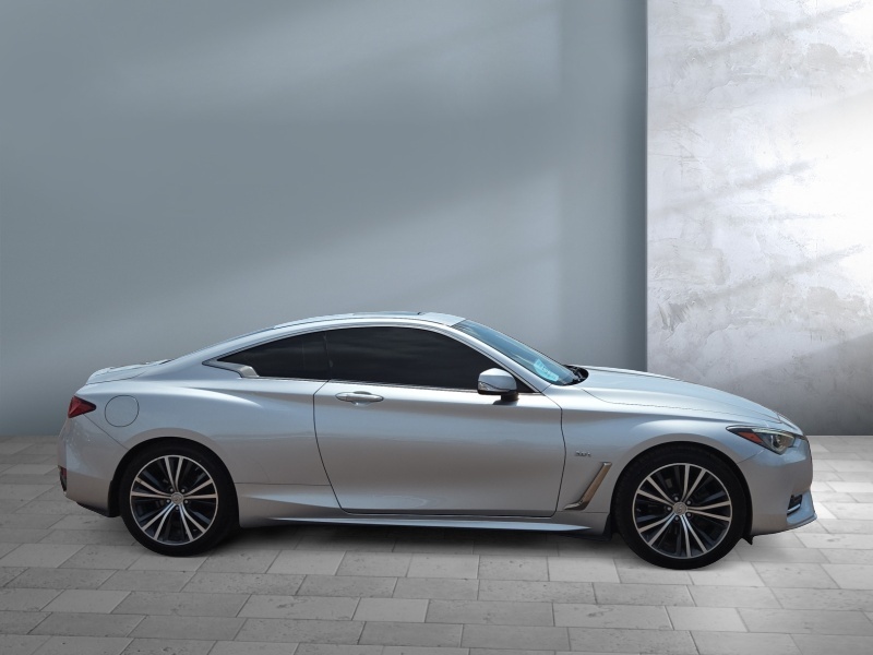 2018 INFINITI Q60