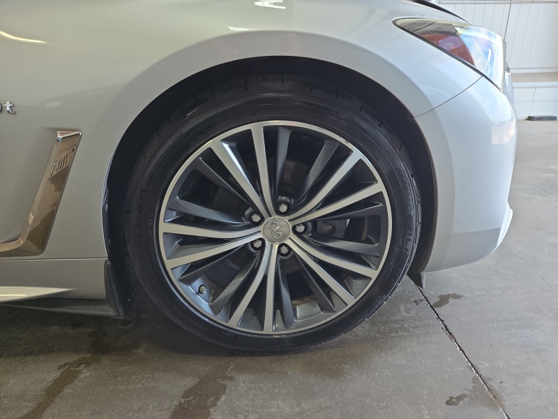 2018 INFINITI Q60