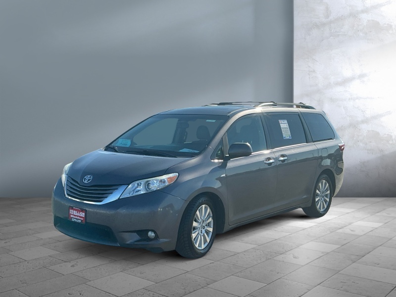 Used 2017 Toyota Sienna XLE Premium Van