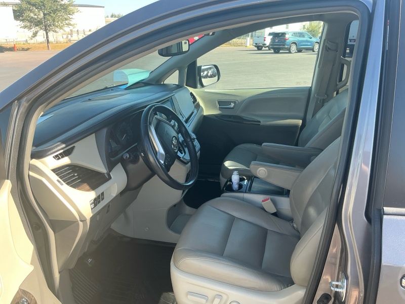 2017 Toyota Sienna