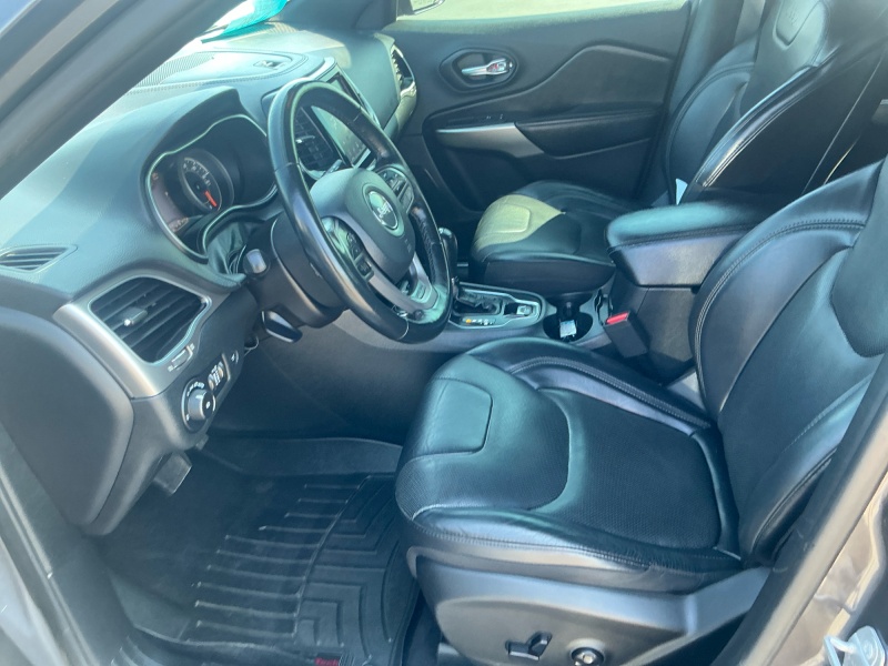 2019 Jeep Cherokee