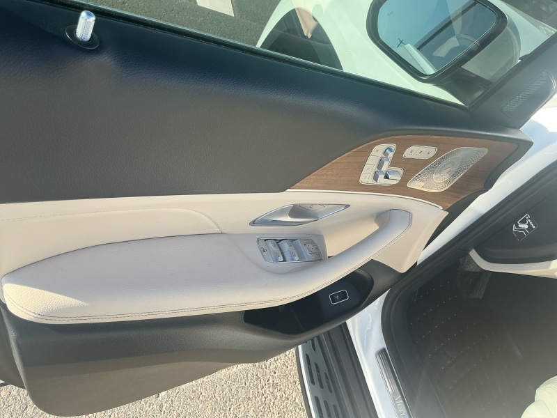 2023 Mercedes-Benz GLS