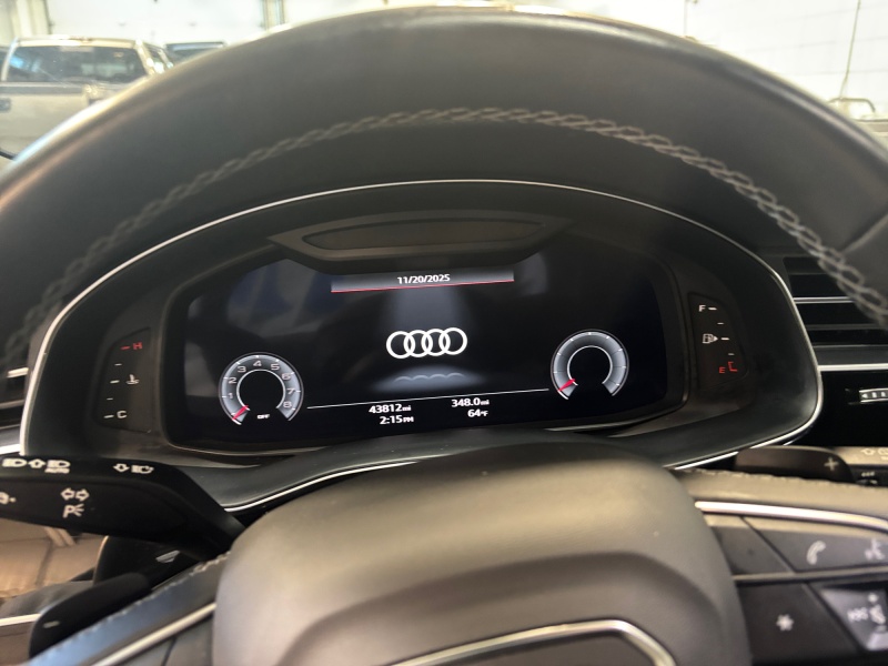 2023 Audi Q8