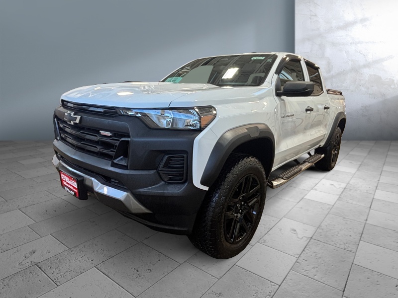 Used 2024 Chevrolet Colorado  Trail Boss Trucks