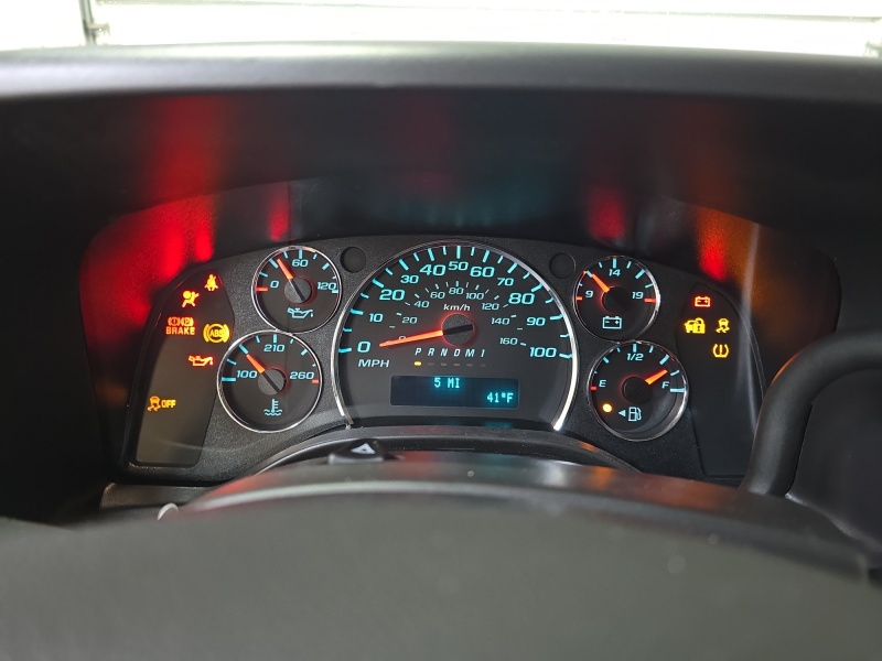 2025 Chevrolet Express Cargo Van