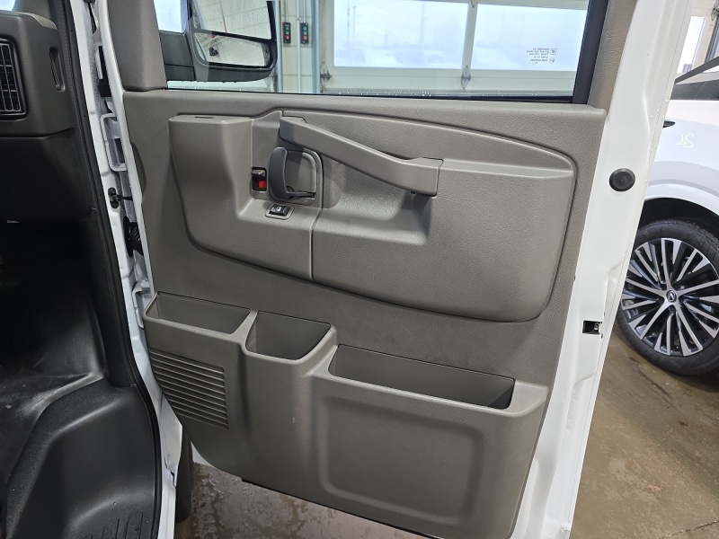 2025 Chevrolet Express Cargo Van