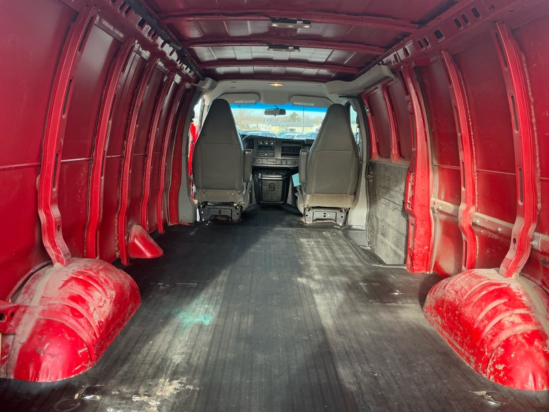 2020 Chevrolet Express Cargo Van