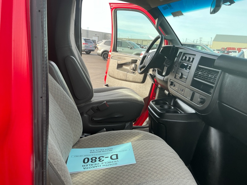 2020 Chevrolet Express Cargo Van