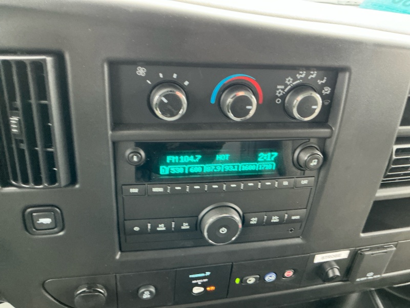 2025 Chevrolet Express Commercial Cutaway