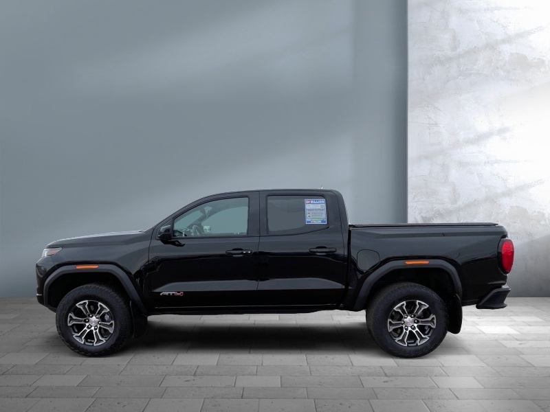 2023 GMC Canyon