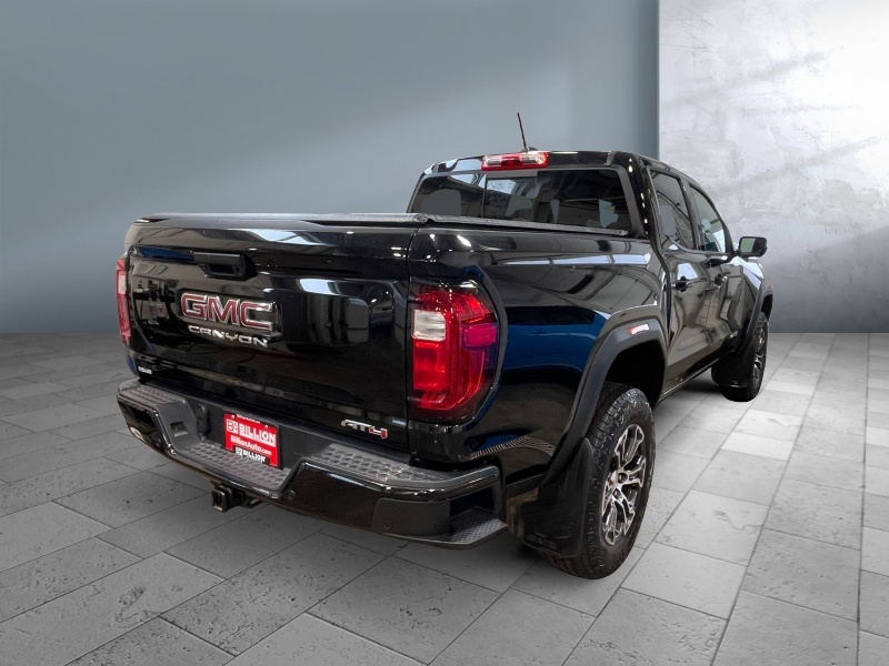 2023 GMC Canyon
