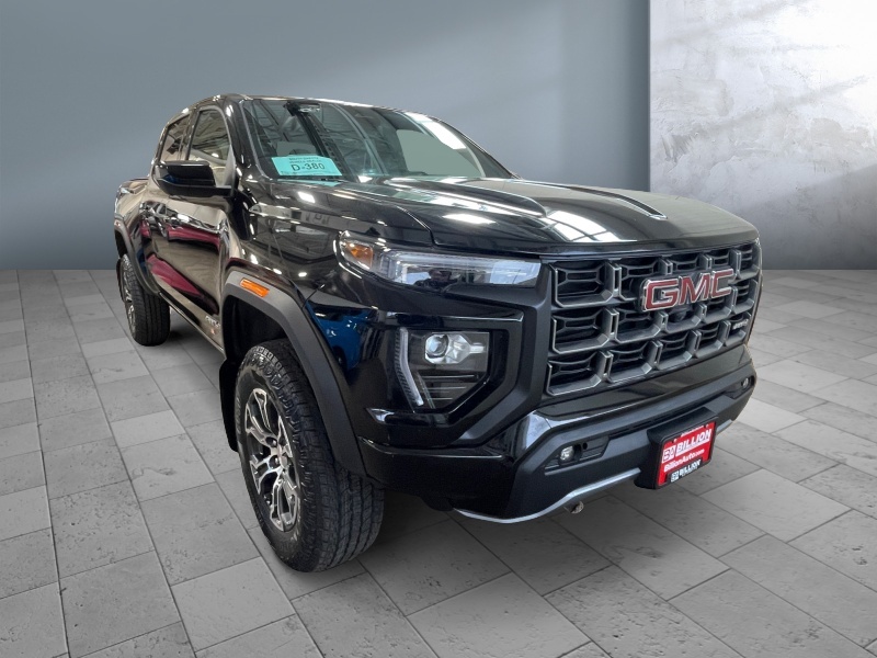 2023 GMC Canyon
