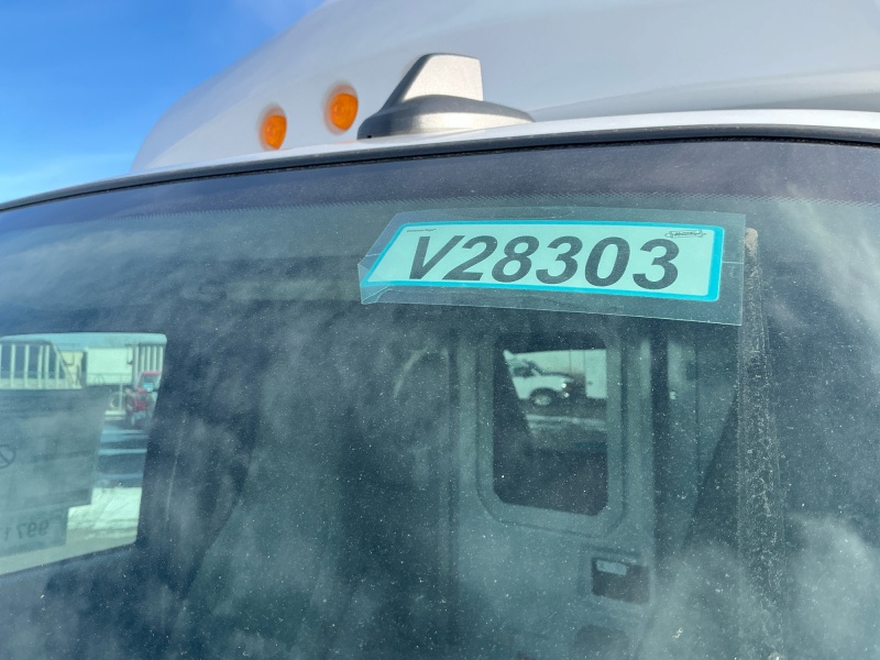 2025 Chevrolet Express Commercial Cutaway