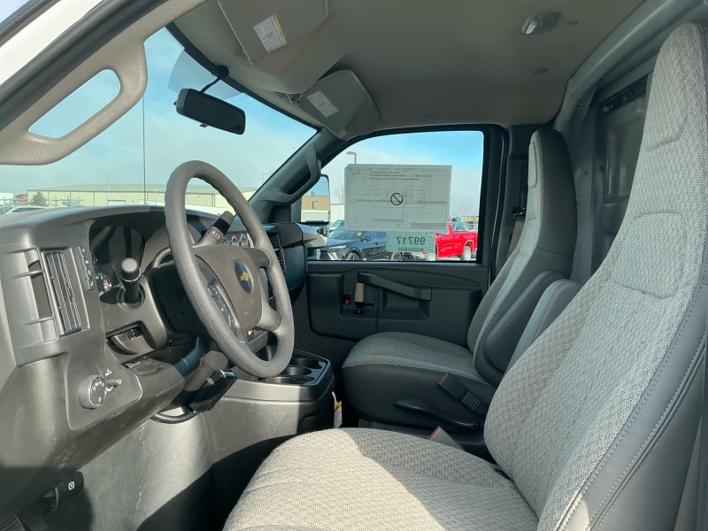 2025 Chevrolet Express Commercial Cutaway