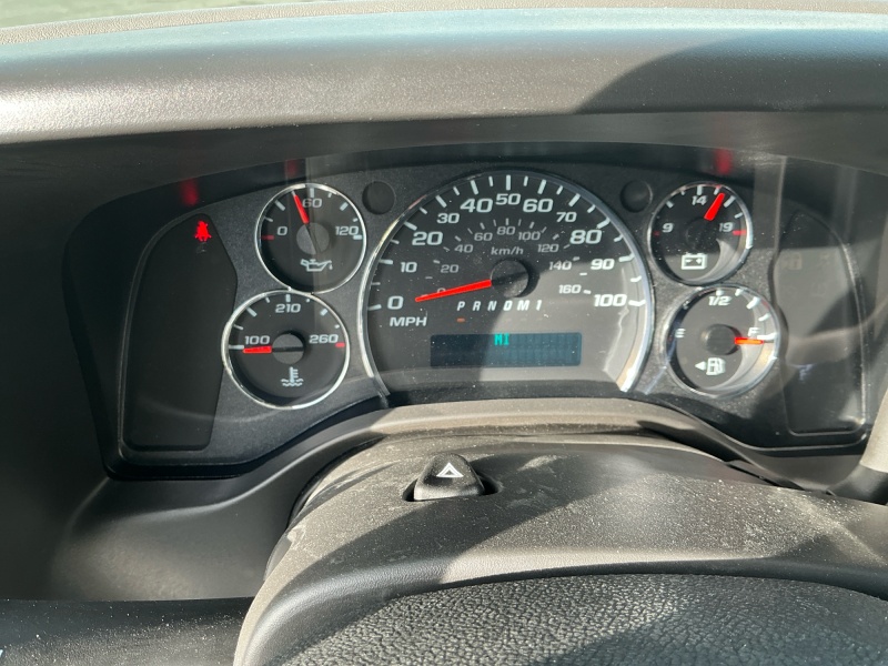 2025 Chevrolet Express Commercial Cutaway