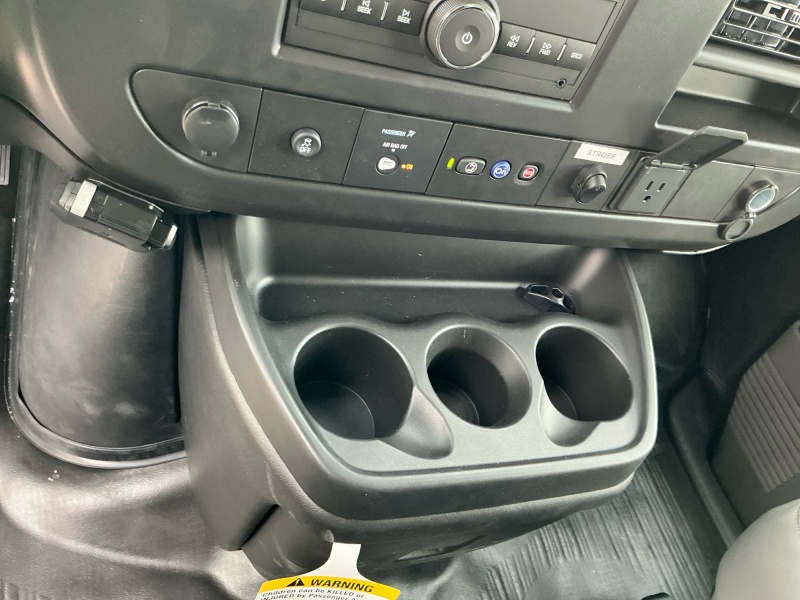 2025 Chevrolet Express Commercial Cutaway