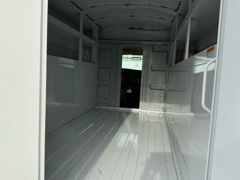 2025 Chevrolet Express Commercial Cutaway