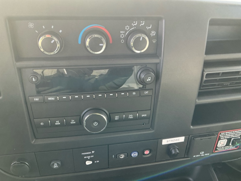 2025 Chevrolet Express Commercial Cutaway