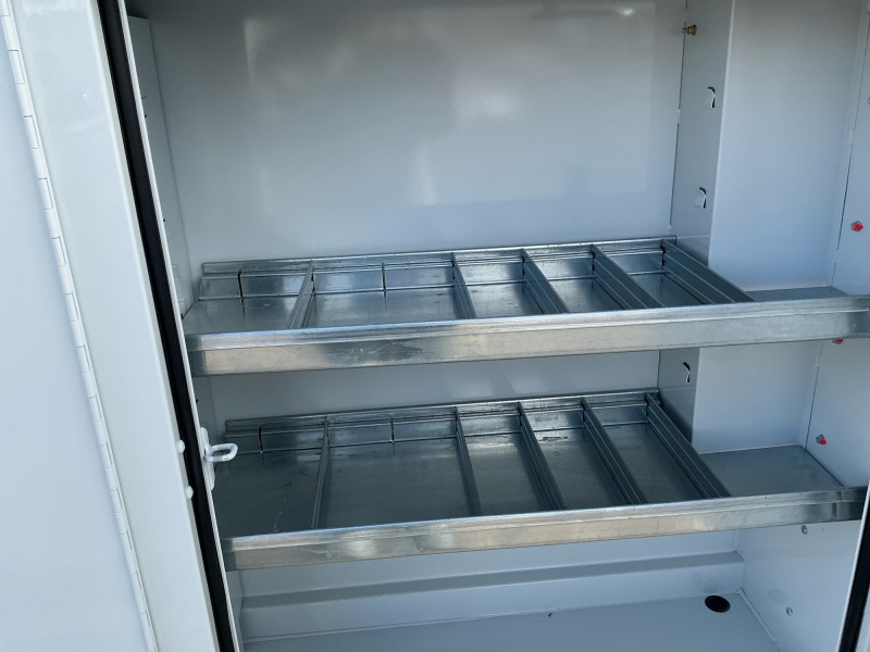 2025 Chevrolet Express Commercial Cutaway